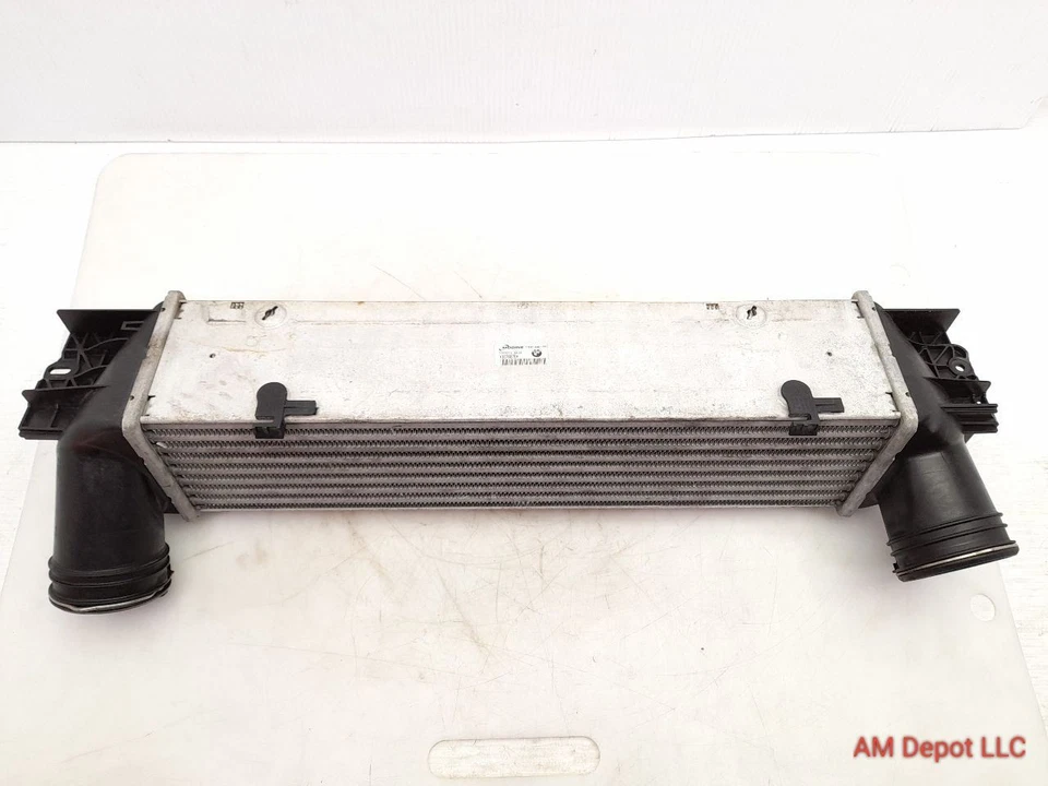 2011 BMW 335i 335xi N54 N55 E92 E90 Turbo Intercooler 17517540035 - Image 4 of 4