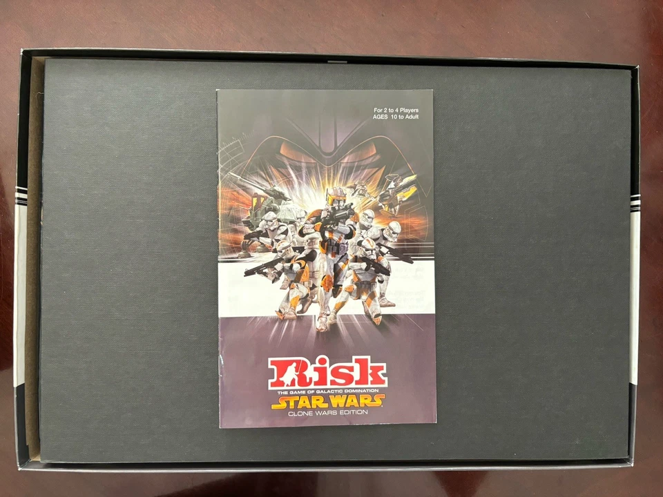 Star Wars Risk Clone Wars Edition by Parker Brothers *COMPLETE* - Image 3 of 4