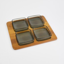DIGSMED DENMARK - Vintage Teak Brett / Tablett mit vier Rauchglas Schälchen