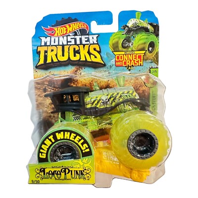 Monster Trucks Loco Punk 9/50 2018 Hot Wheels Connect & Crash Car New Free Ship