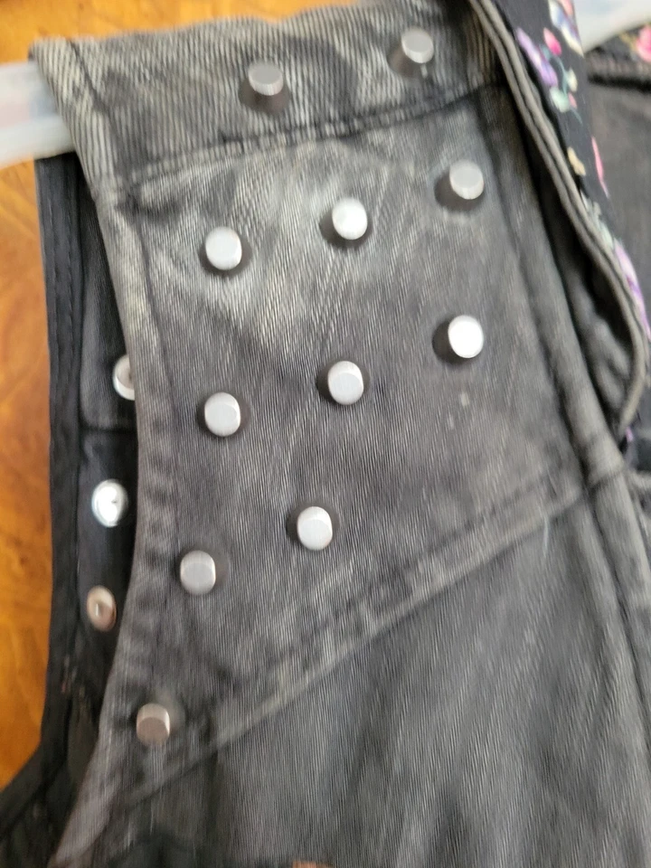 Parafusos personalizados HARLEY DAVIDSON EMBELEZADOS VACAS-PAINÉIS FLORAIS FABULOSOS TAMANHO G-XL - Imagem 4 de 4