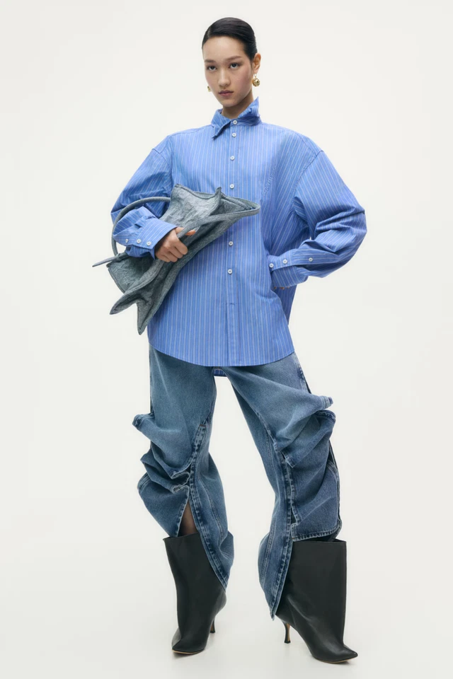 H&M x Glenn Martens Popelinehemd mit Eingenähten Draht - Bild 2 von 2