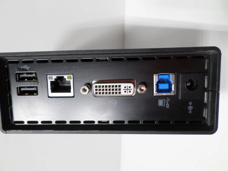 Lenovo ThinkPad Basic USB 3.0 DL3700-ESS Dock With Genuine PSU - Image 3 of 4