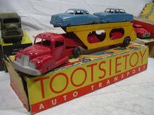 TOOTSIETOY TOOTSIE TOY U.S.A 1950s DIE-CAST N 207 CAR DOOR CAR TRANSPORT WB
