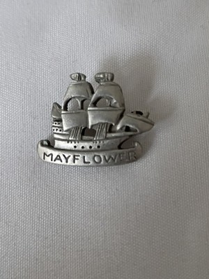Mayflower Ship Silver Tone Hat Lapel Pin Plymouth Massachusetts Pilgrims