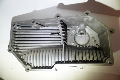 373　購入不可 2013 13-17 Kawasaki Ninja 300 Ex300 OEM Oil Pan Engine Bottom