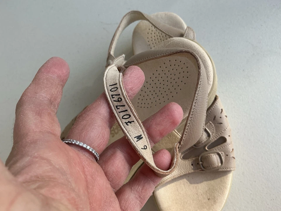 SAS Duo Quarter Strap Slingback Buckle Sandals 6 W Warm Stone Beige Tripad - Image 3 of 4