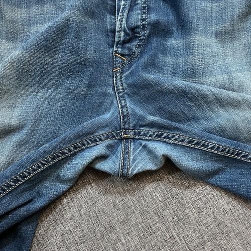 Diesel Waykee Regular Straight Jeans - Herren Größe 34*32 (Passform 34*31) - Blau - Bild 9 von 14