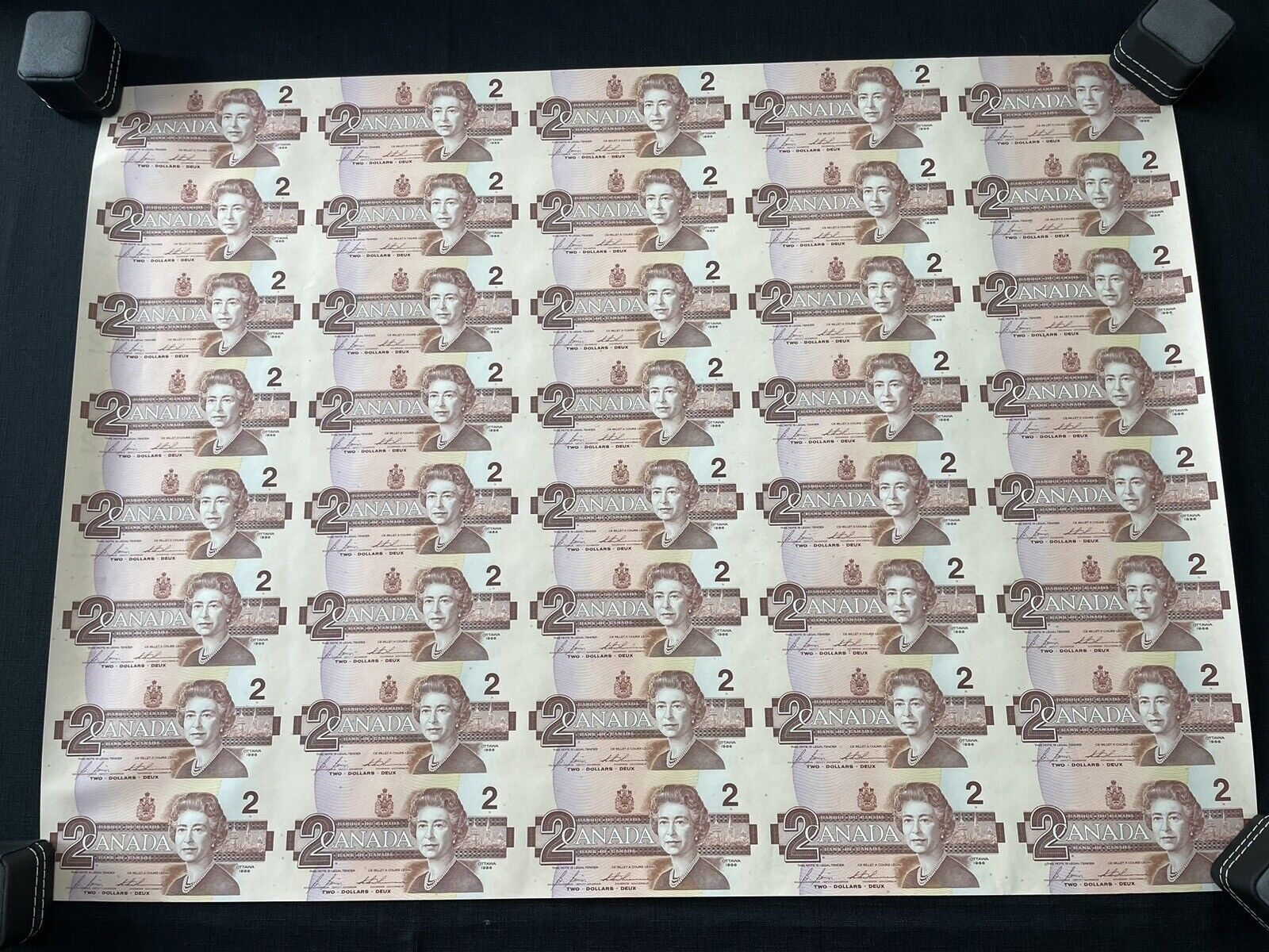 1986 Bank of Canada Uncut Sheet of 40 Two Dollar Banknotes 5x8