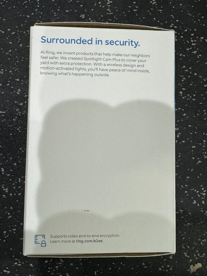 Ring Spotlight Cam Plus Battery Powered Outdoor Camera Lights and Siren White - Image 3 of 4