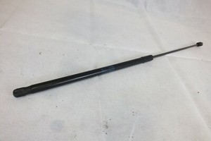 VW Passat 3C B6 Haubenlift Gasdruckfeder vorne Motorhaube 3C0823359A