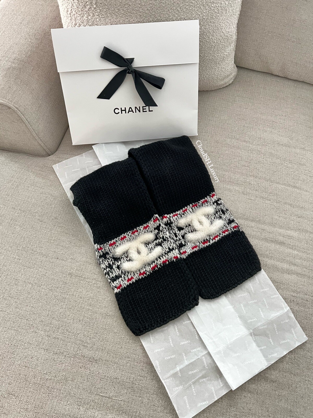 Auth Rare Chanel CC  Logo Black Wool Knit Scarf/ Muffler - New image 3
