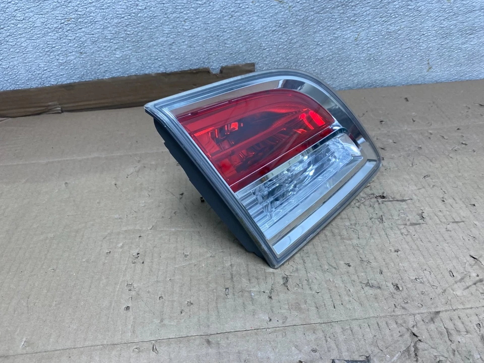 2007 2008 2009 Mazda Cx-9 Left Driver Lh Side Inner Tail Light Oem U3050 DW - Image 3 of 4