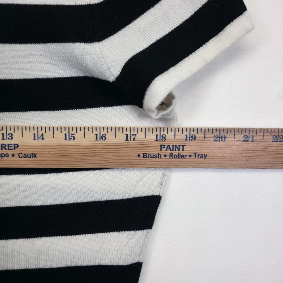 Suéter túnica INC para mujer L negro blanco a rayas con cuentas flor tejido relajado elegante Foto 4 de 4