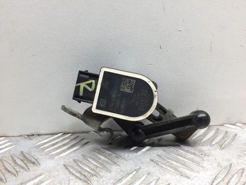 BMW 5 F10 Niveausensor vorne rechts 37146784072 2.00 Diesel 135kw 2013 21442985