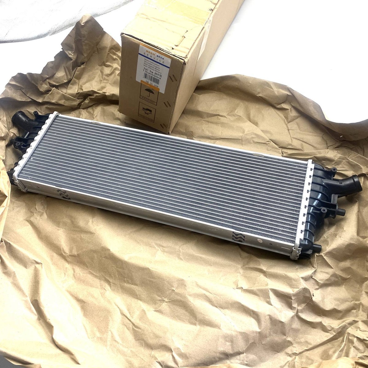 New Radiator Assembly For Lamborghini Huracan LP610 LP580 Audi R8