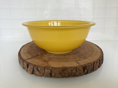 VINTAGE PYREX YELLOW CLEAR BOTTOM NESTING MIXING BOWL #323 1.5L
