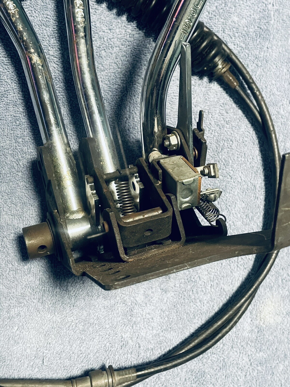 Hurst Lightning Rod Shifter Olds Automatic Shifter Hot Rod Pro Street