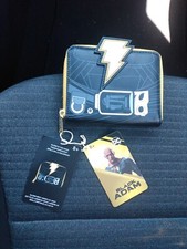 LOUNGEFLY DC COMICS BLACK ADAMS ZIP AROUND WALLET - NWT