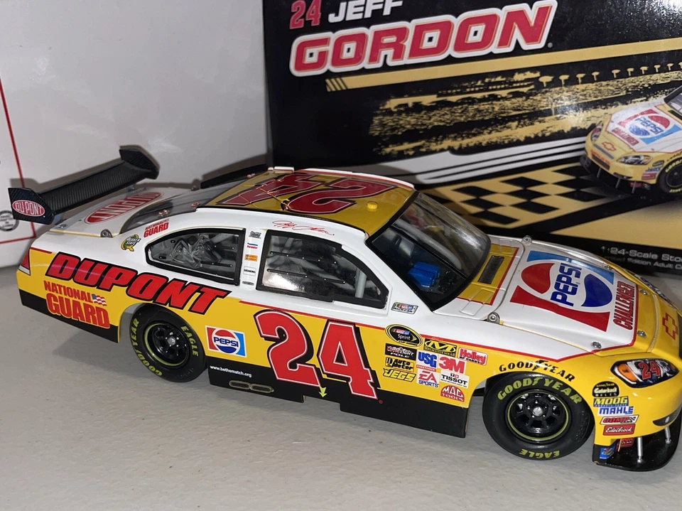 Jeff Gordon #24 Pepsi Challenger 2009 retro cuna 1/24 NASCAR diecast Foto 4 de 4