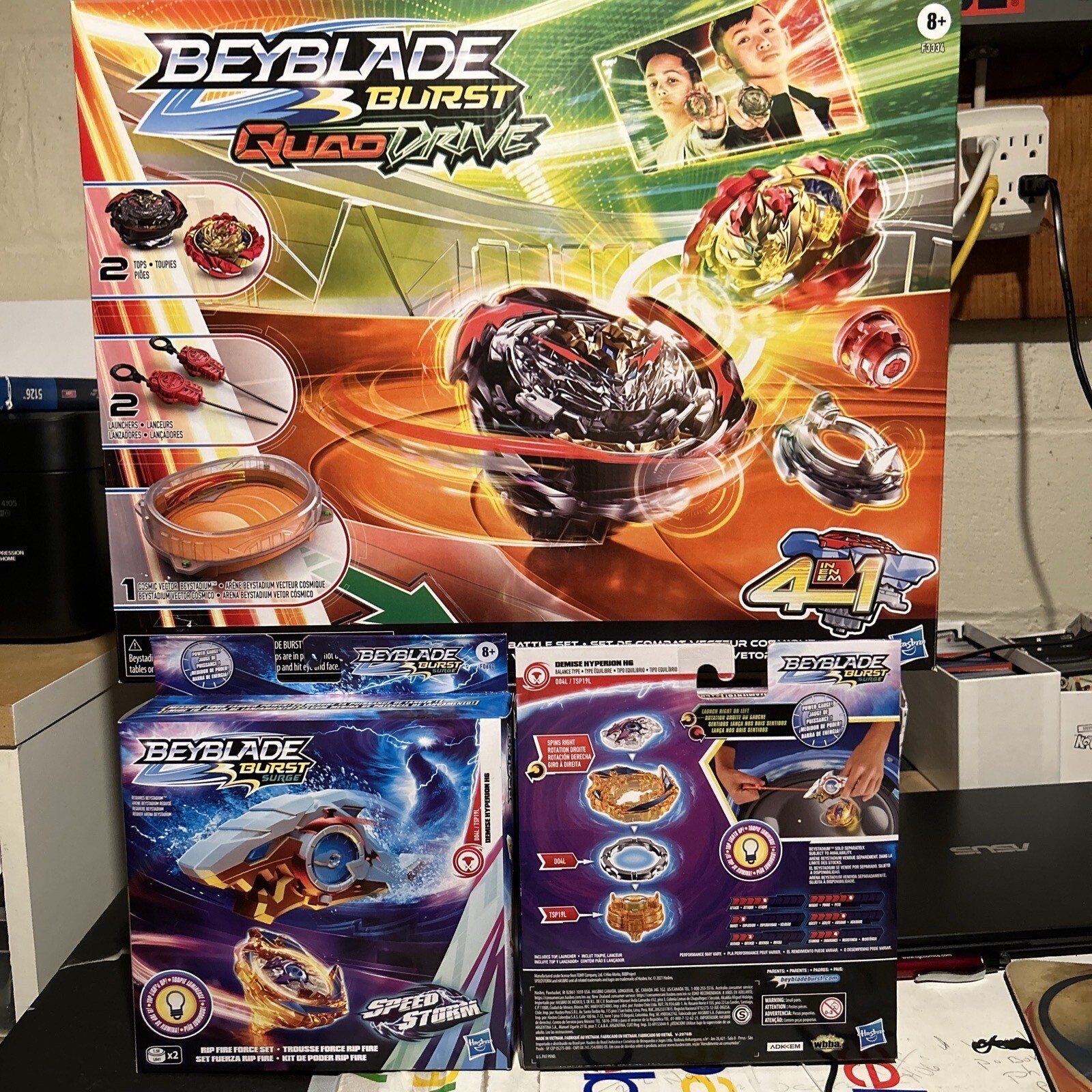 Beyblade QuadDrive Cosmic Vector Battle Set + 4 Rip Fire Force Speed ...