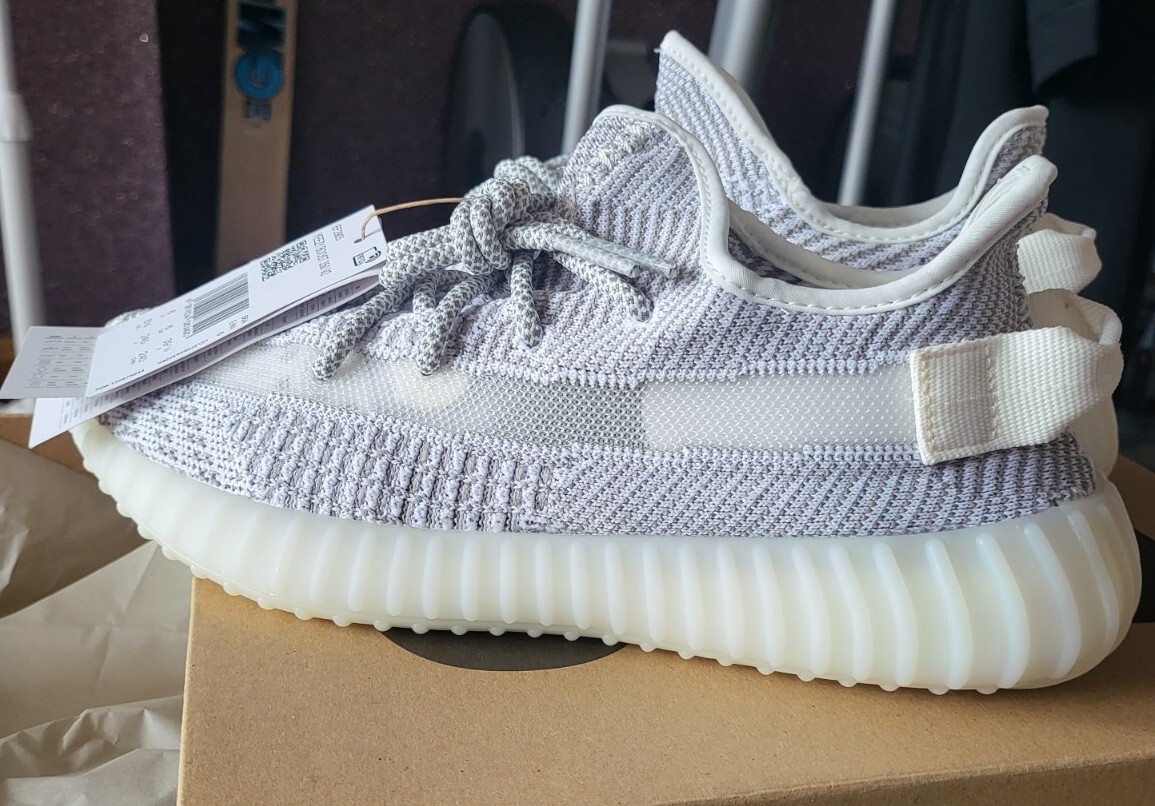 Yeezy Boost 350 Static Non Reflective Size UK 6 BNWT image 7