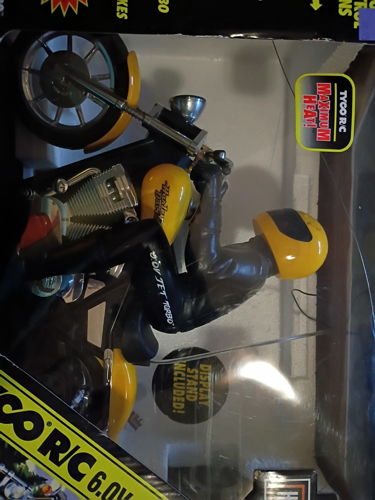 Harley-Davidson Yellow Fat Boy RC Motorcycle 2003 Vintage Pl