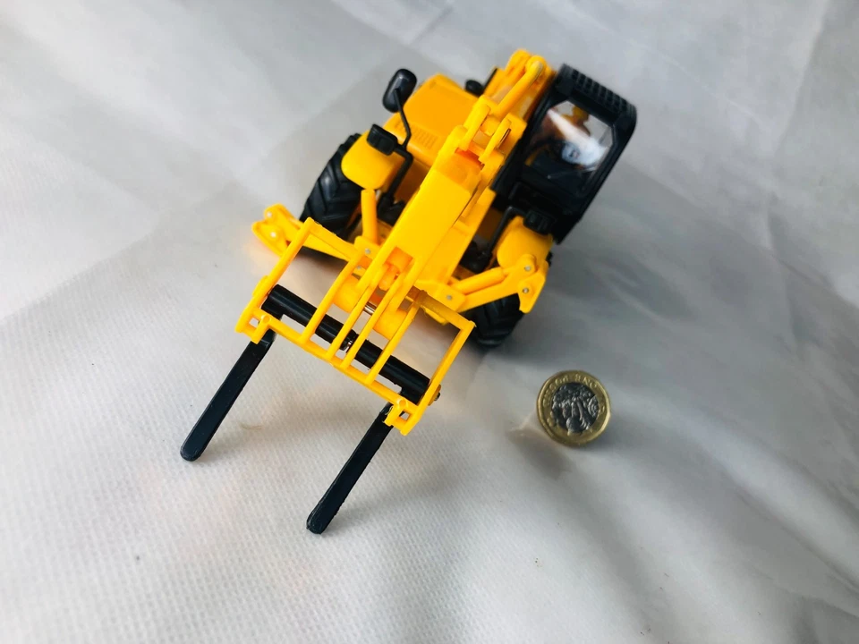 Coche de juguete JCB amarillo vintage ra Foto 4 de 4