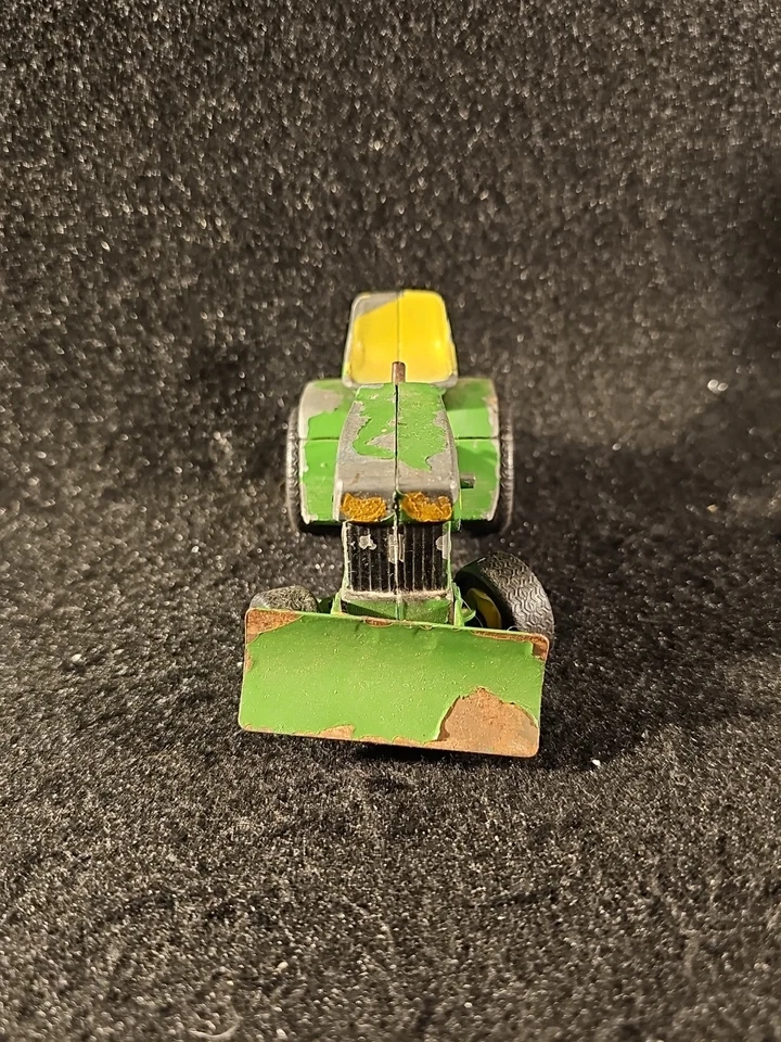 Vintage ERTL 1/16 Scale Diecast John Deere 140 Garden Tractor With Plow Blade  - Image 2 of 4