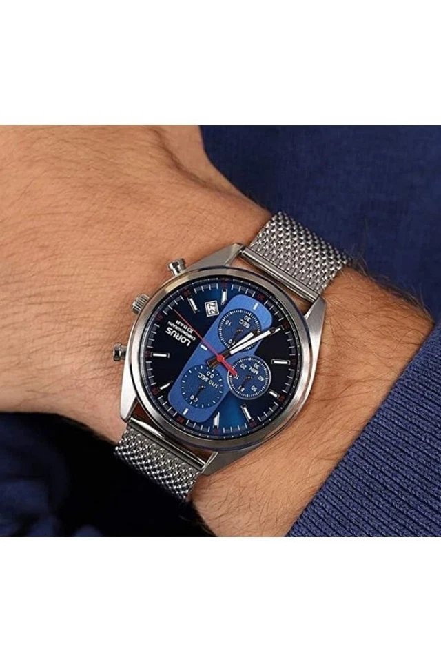 Lorus Orologio cronografo sportivo da uomo da 42 mm RM353GX9 - Immagine 3 di 4