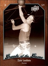 2009-10 Greats of the Game #14 Clyde Lovellette - BSK