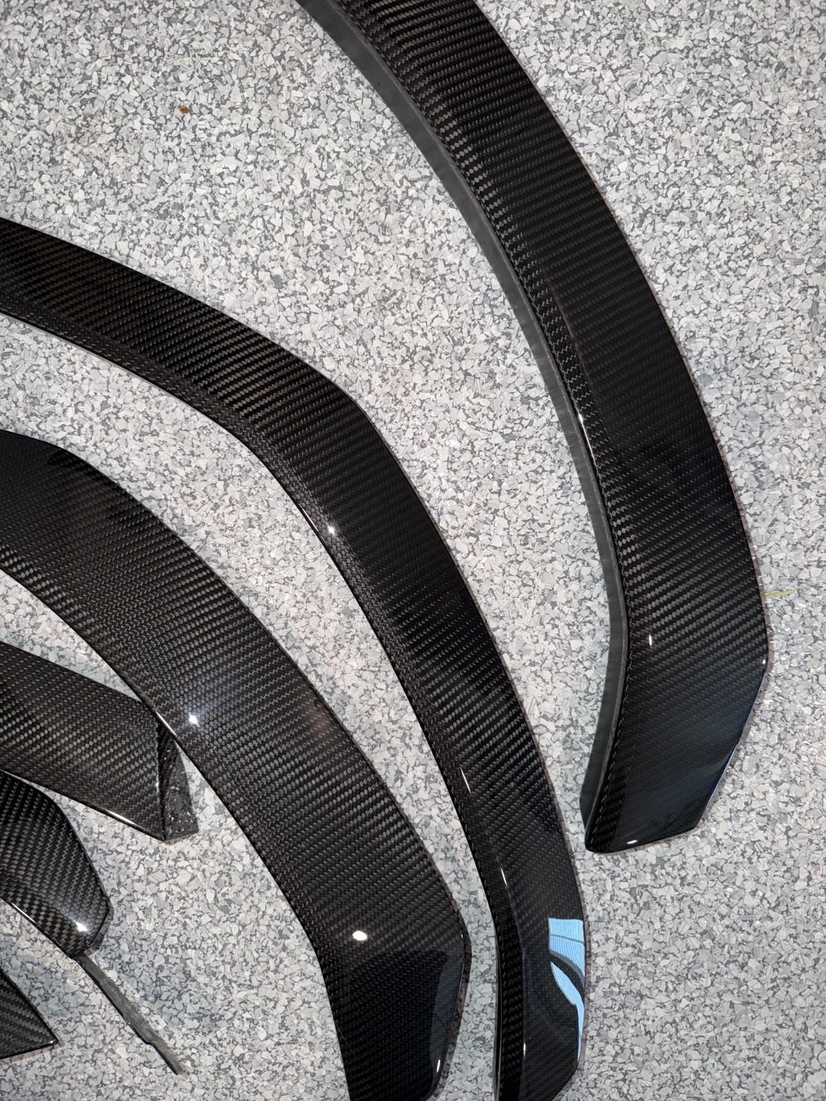 OEM Lamborghini Urus Performante Carbon Fender Wheel Arch Trim - Full Set