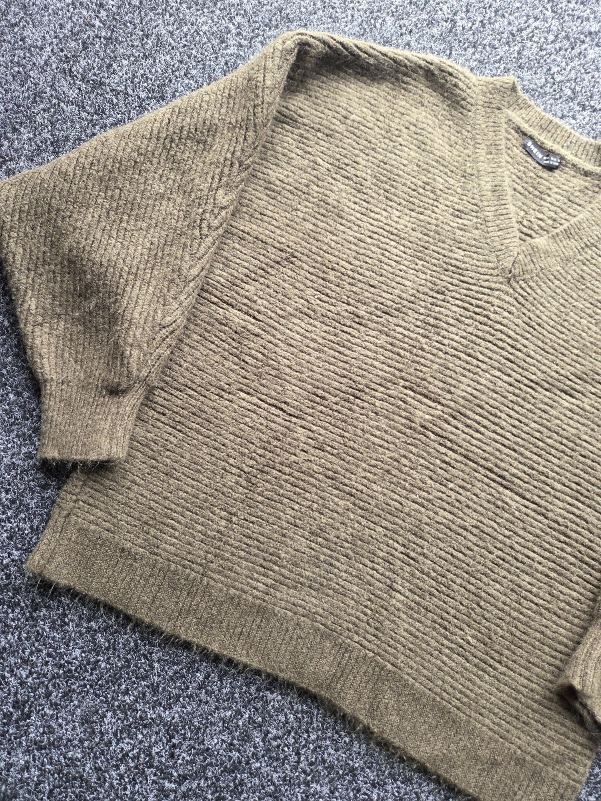 Shein Dark Green V Neck Jumper Women’s Size XL image 3