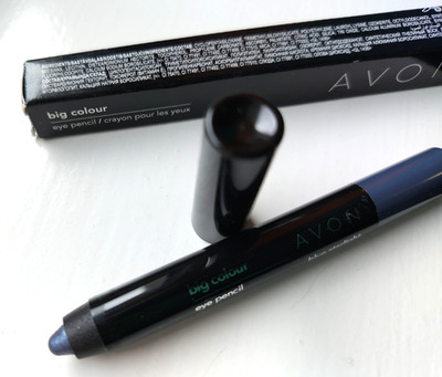 Avon Big Colour Lidschattenstift in blau Starlight volle Größe eingestellt