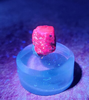 ***WOW SUPERB - Fluorescent Red Ruby Corundum crystal, TN mine India***