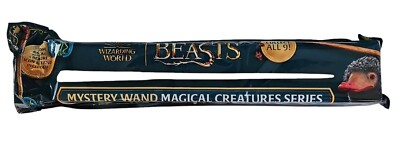(1)Fantastic Beasts Magical Creatures Series Wizard Wand 12  Mystery Pack Sealed