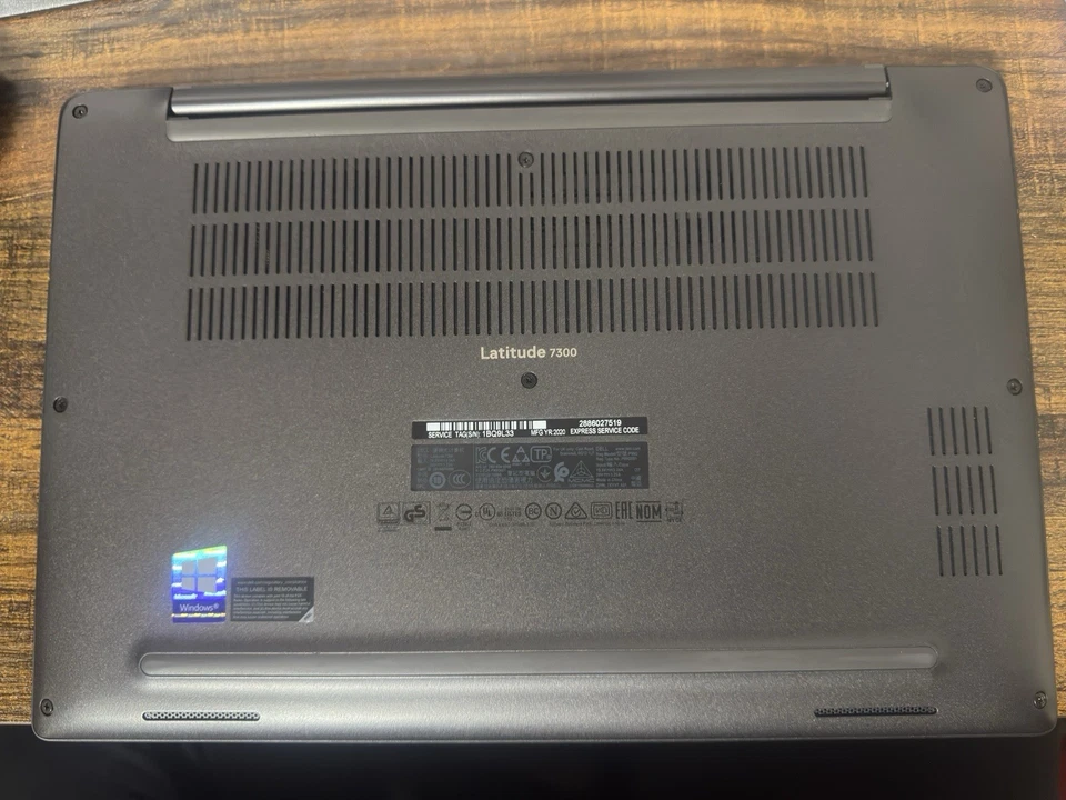 Dell Latitude 7300 · i7-8665U · 8GB · 256GB, foto 3 di 5