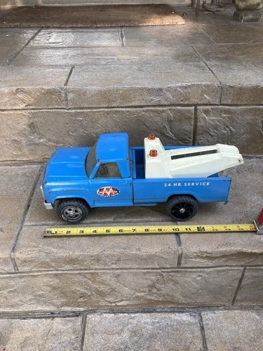 Vintage TONKA  AA Wrecker Pressed Steel Blue Service Toy Tow Truck 11060, 15.5"