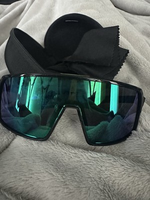Oakley Prizm Lens Shield Sunglasses with Case