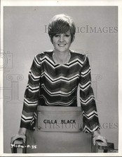 Press Photo Actress Cilla Black stars in "Work is a four-letter word." Press Photo Actress Cilla Black stars in "Work is a four-letter word."