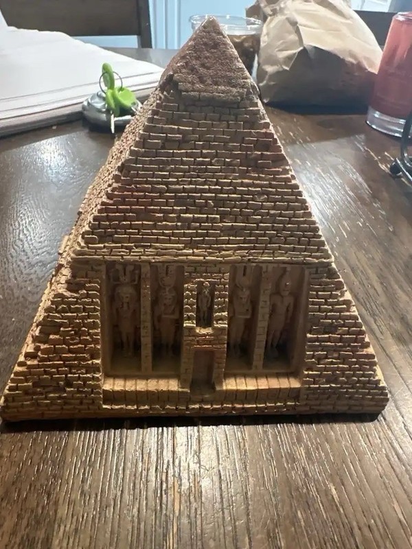 Egyptian Pyramid Trinket Box Figurine, Brown, 3D