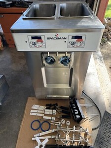 Spaceman Ice Cream machine Air cooled Two Flavor Soft Served Model 6235-C FX