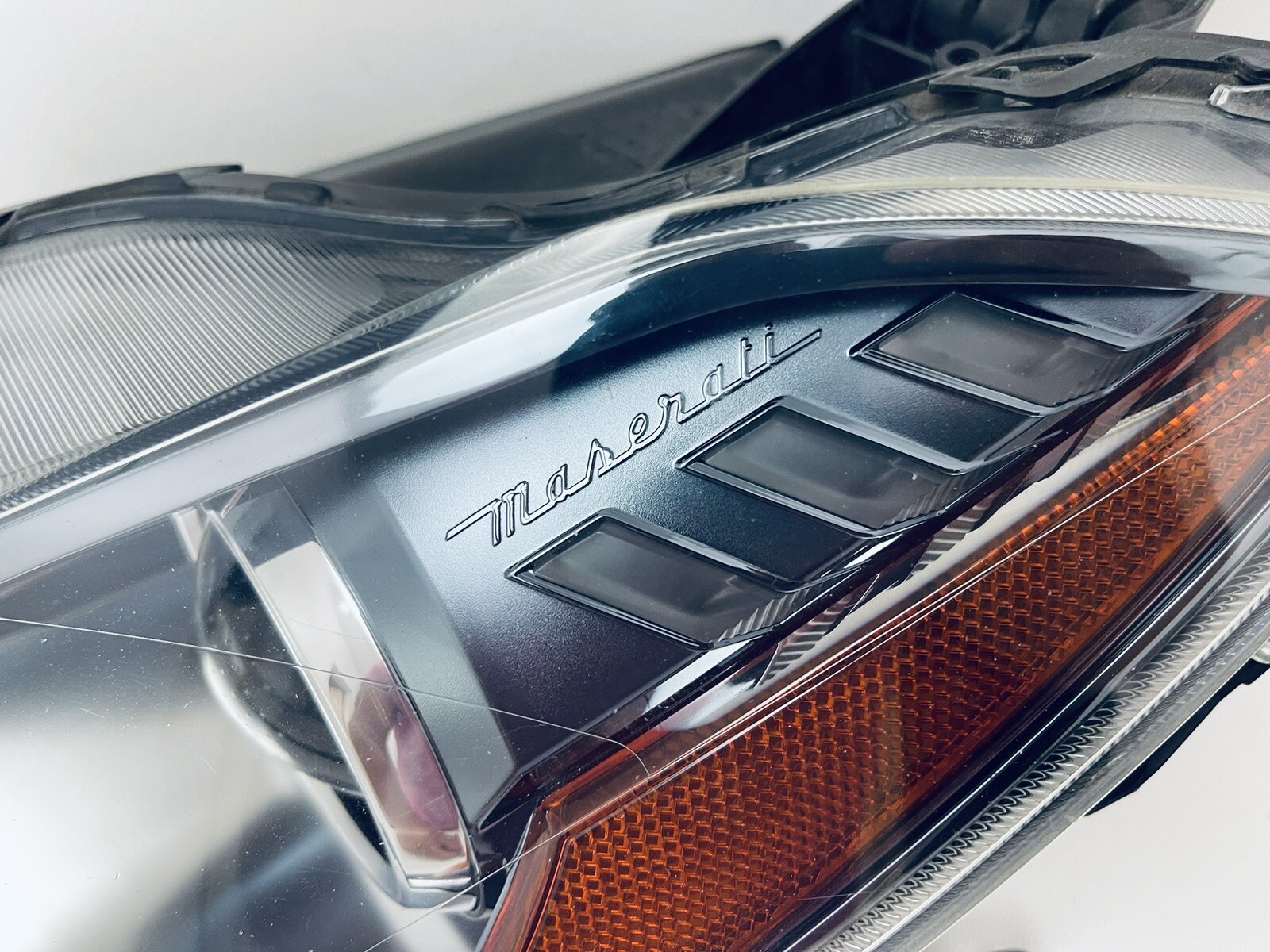 2014-2017 MASERATI GHIBLI LEFT DRIVER SIDE HEADLIGHT HID XENON OEM ADAPTIVE
