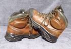 7177 Vasque Leather Gor-Tex Mountaineering Hiking boots women's 8W — photo 1