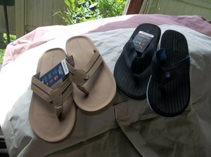 dockers premium flip flops