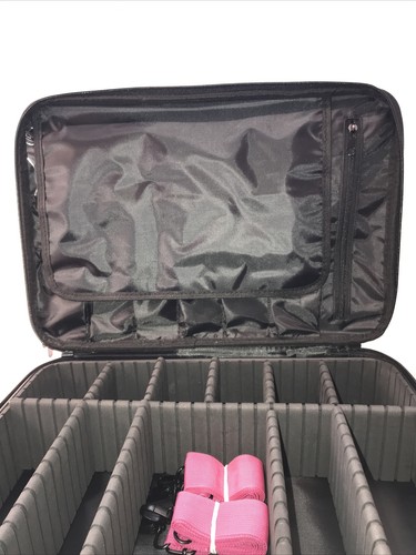 Large Travel Make-Up SuitCase~ Pink/Black - Picture 10 of 15