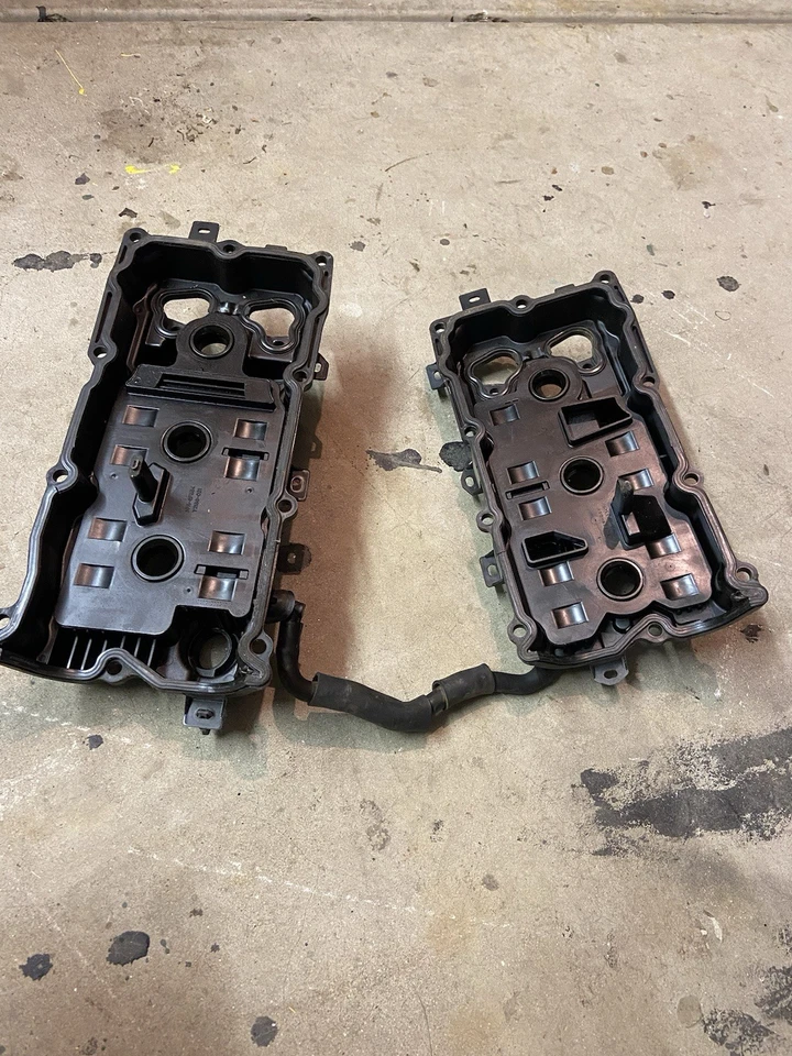 Conjunto de cubierta de válvula delantera Nissan Máxima 2009-2014 Y2136-021 OEM Foto 2 de 4