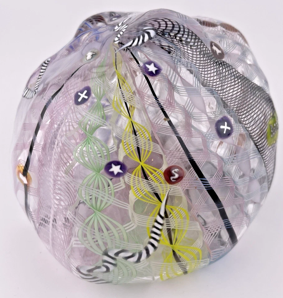 Richard Marquis & Ro Purser "Noble Effort" Murrini & Latticinio Paperweight 1986 - image 2 of 4