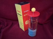 Vintage Retro Pyrex Glass Pint Mixer Jug Original Box Red & Yellow Kitchenware