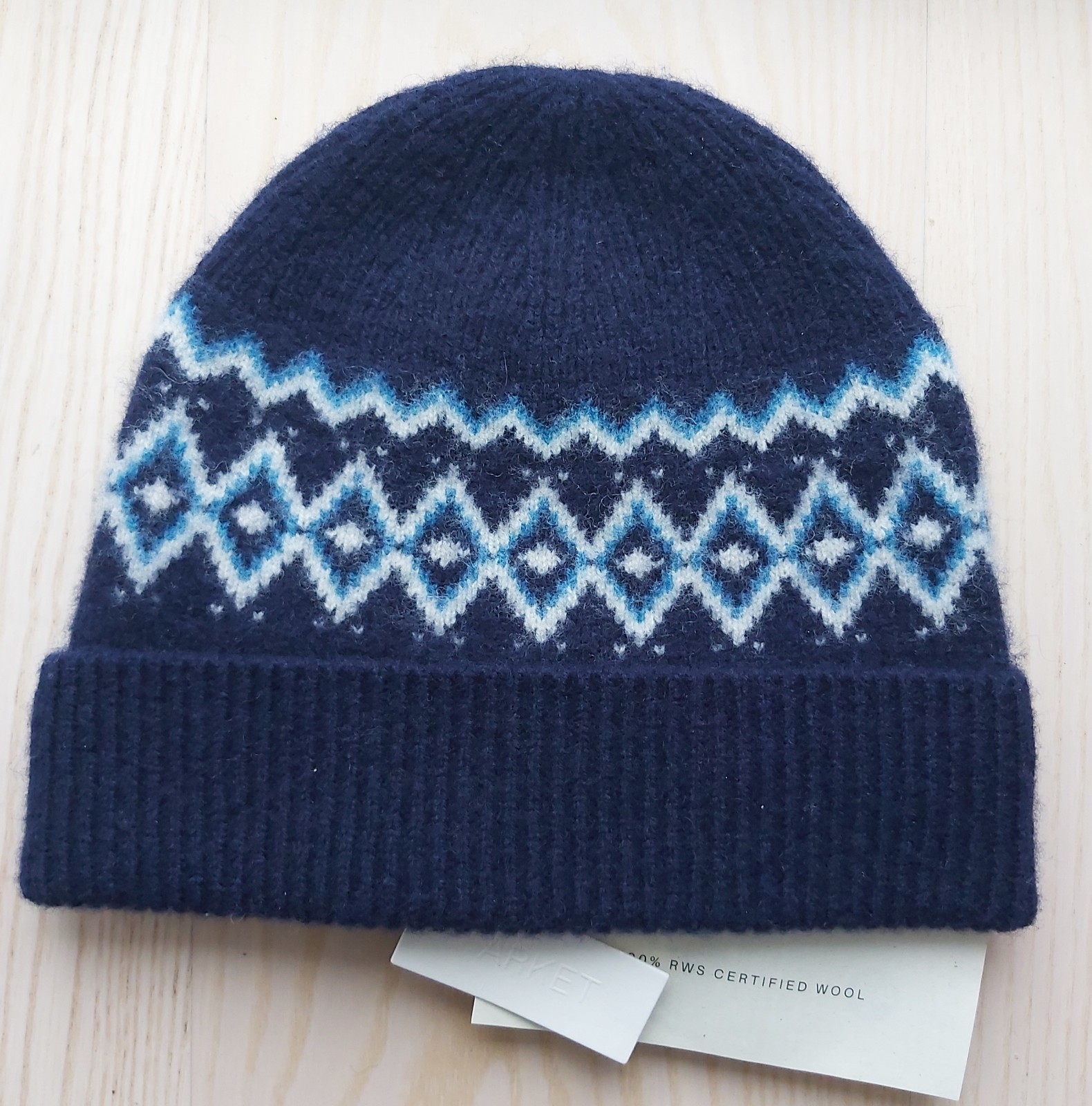 ARKET of Sweden Navy 100% Wool BEANIE Hat Sweden Stockholm Unisex Tags